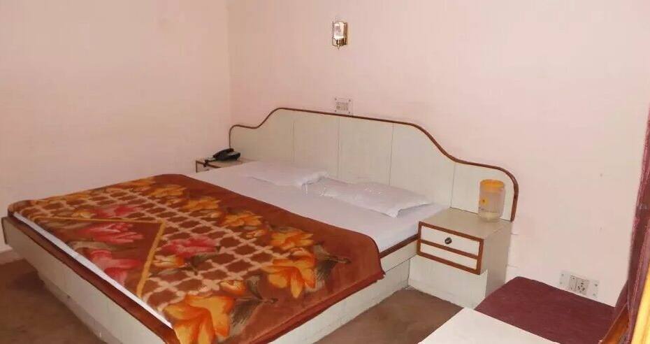 Hotel Trimurti, Shimla 1